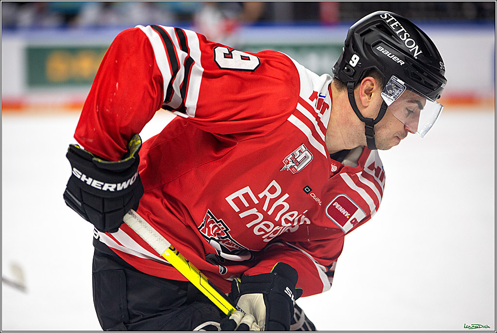 PENNY DEL; Koelner Haie- Straubing Tigers; Koeln, 28.12.2022